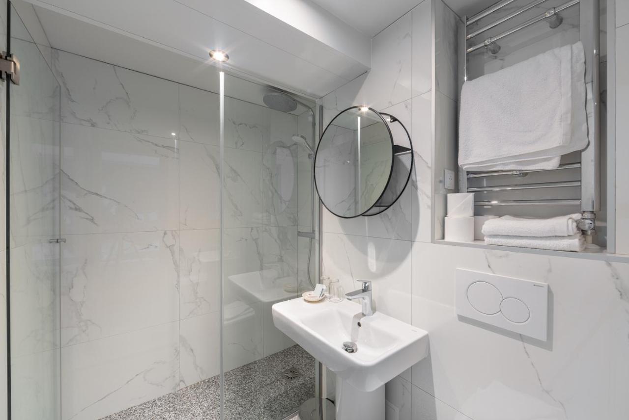 Hotel Saint Christophe Paris Dış mekan fotoğraf